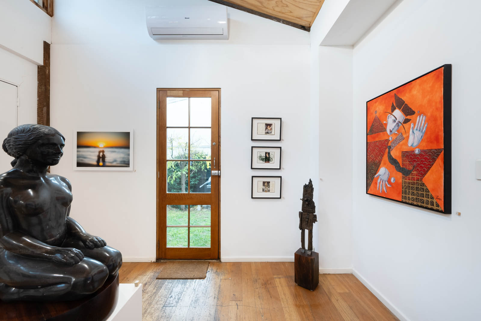 Salon-install-&Gallery-THELENNOX-20260603_DSC1289-edit